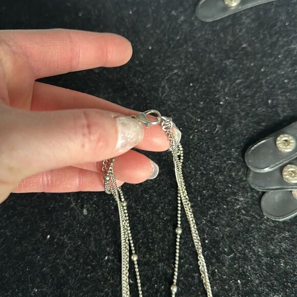 Multi Strand Silver‎ Tone Necklace - Picture 4 of 4